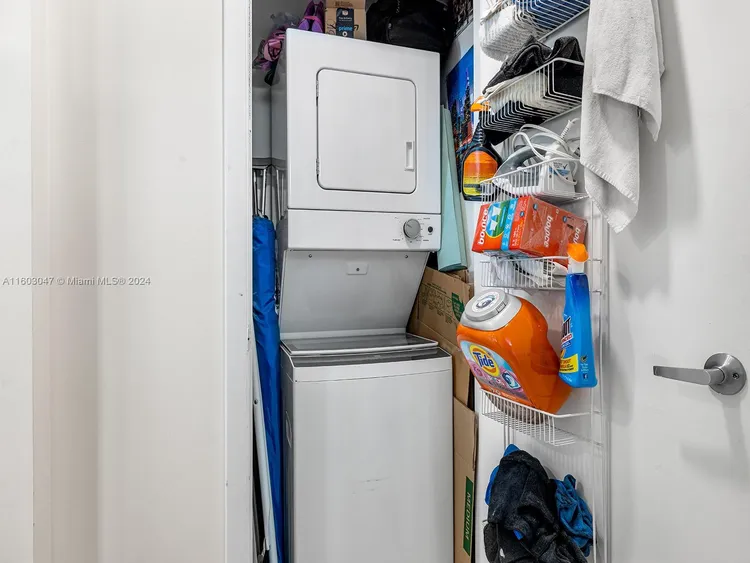 Quantum on the Bay #3310 image #10