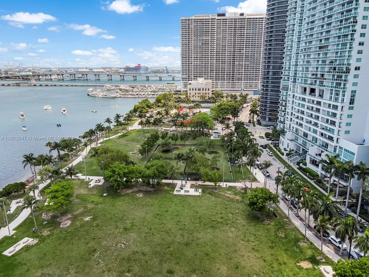 Quantum on the Bay #3310 image #17