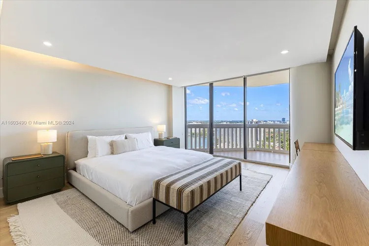 Williams Island 2000 #2809 image #11