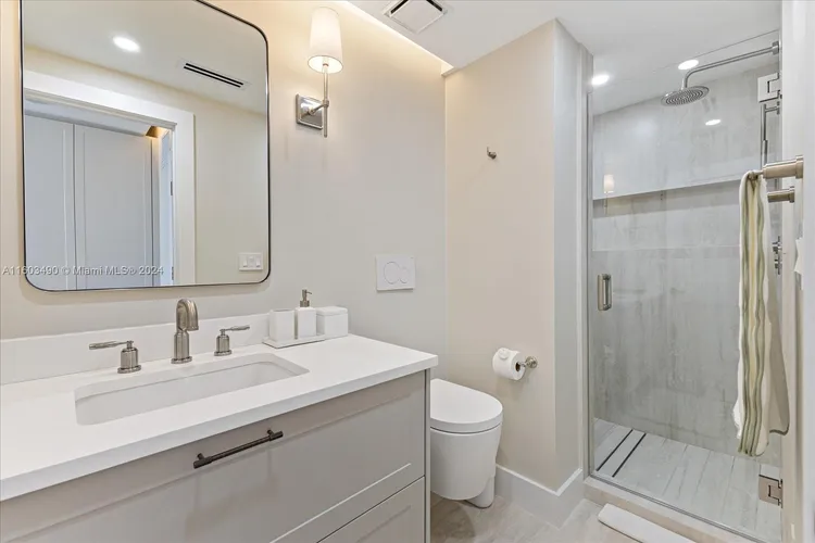 Williams Island 2000 #2809 image #18