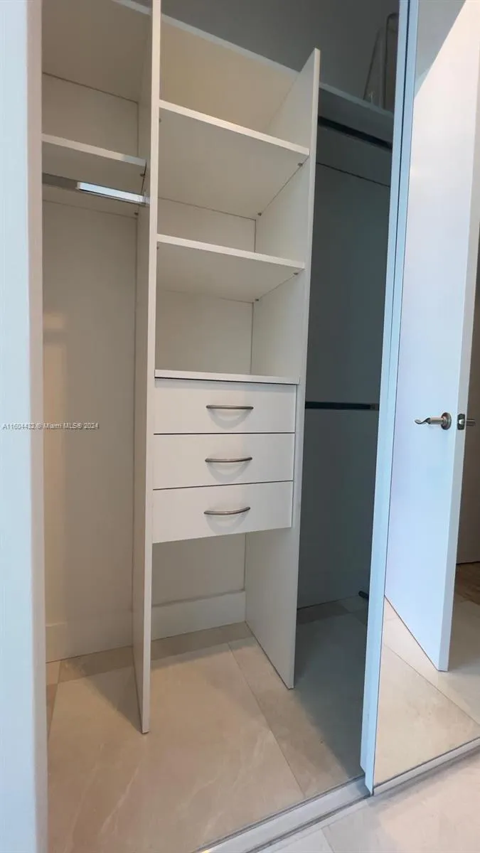 Trump Tower 1 #3302 image #16