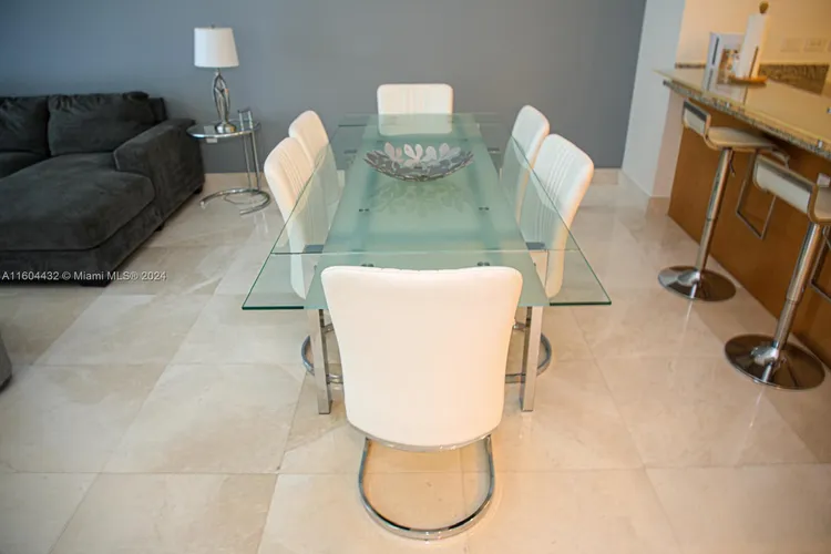 Trump Tower 1 #3302 image #34