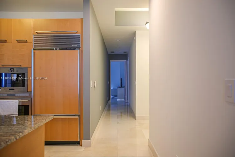 Trump Tower 1 #3302 image #37