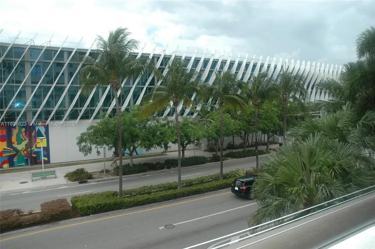 Parc Plaza #3G image #11