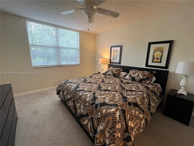 The Yacht Club at Aventura #6208 image #26