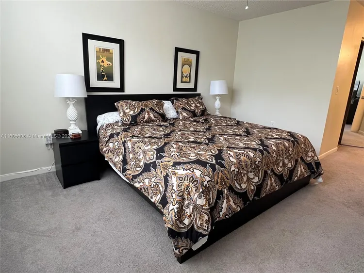 The Yacht Club at Aventura #6208 image #30