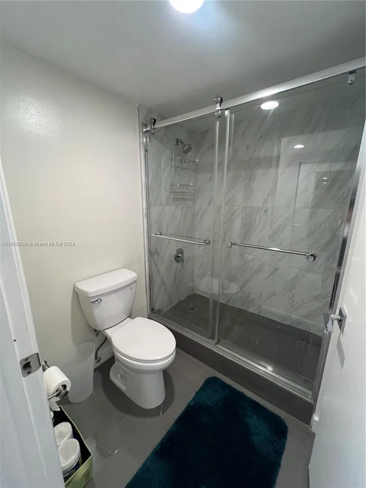 The Yacht Club at Aventura #6208 image #34