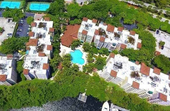 The Yacht Club at Aventura #6208 image #51