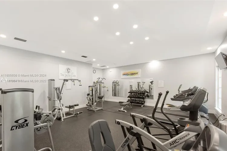 The Yacht Club at Aventura #6208 image #54