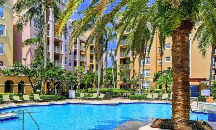 The Yacht Club at Aventura #6208 image #60