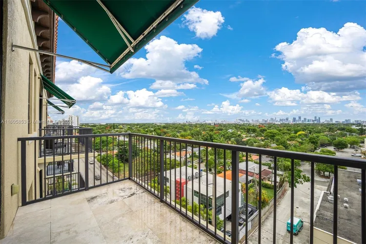 55 Merrick #836 image #12