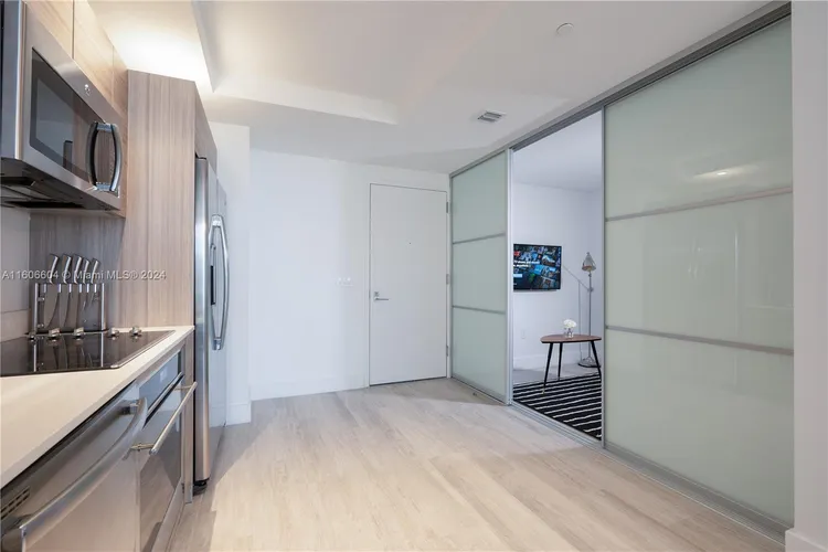 Hyde Midtown #1706 image #10