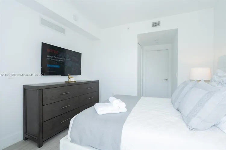 Hyde Midtown #1706 image #30