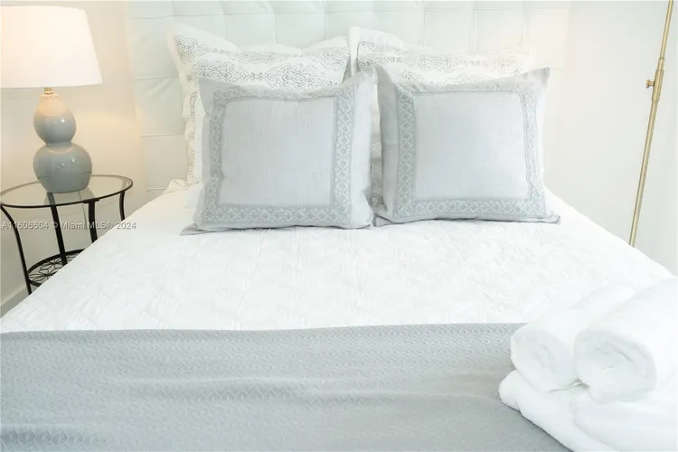 Hyde Midtown #1706 image #37