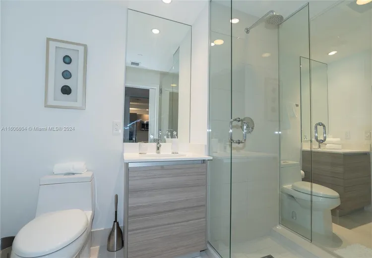 Hyde Midtown #1706 image #45