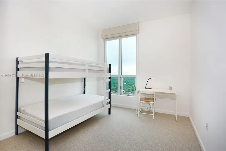 Metropolis at Dadeland #2404 image #14