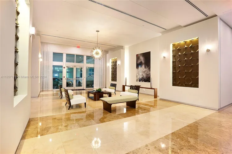 Metropolis at Dadeland #2404 image #24