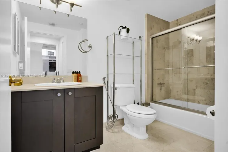 One Village Place #417 image #24