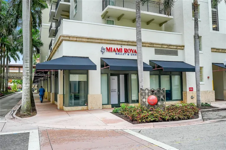 One Village Place #417 image #48