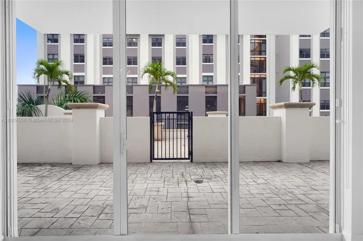 One Village Place #417 image #8