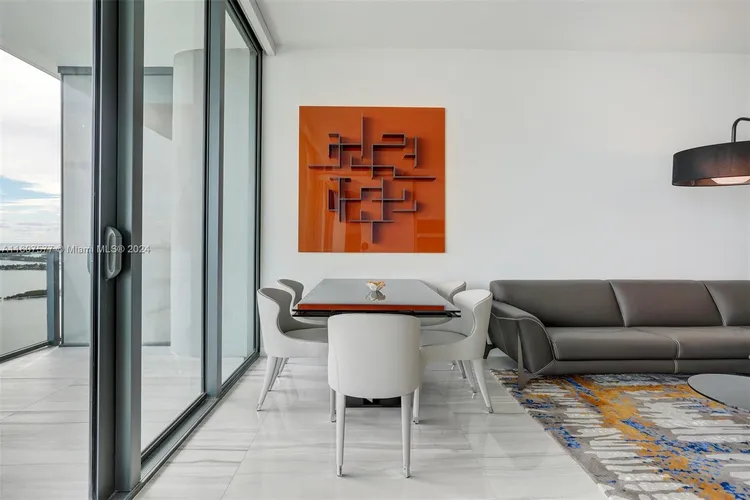 One Paraiso #4802 image #14