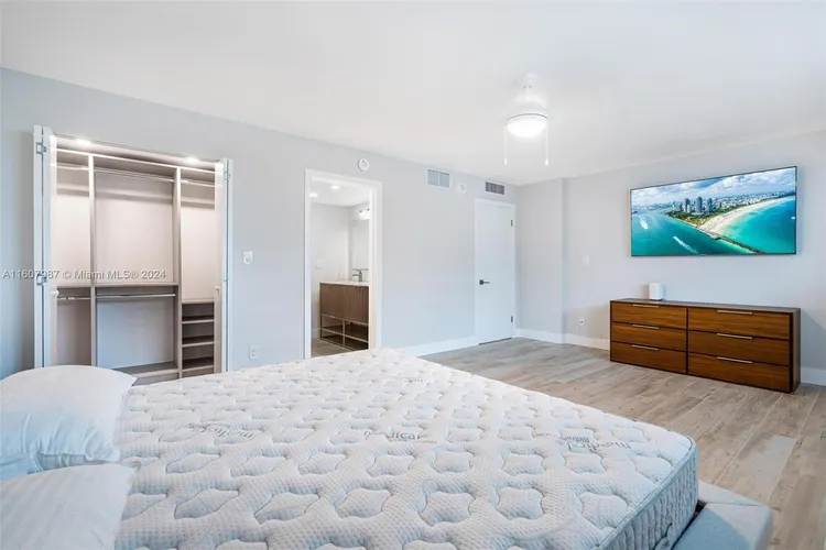 Sands of Key Biscayne #4C image #20