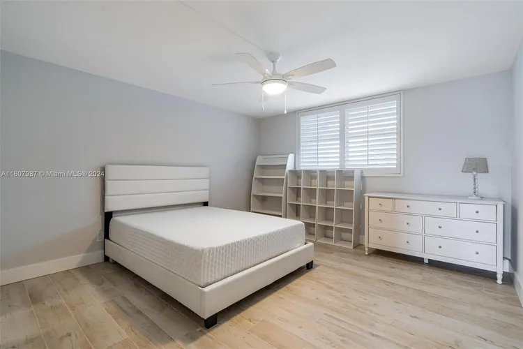 Sands of Key Biscayne #4C image #28