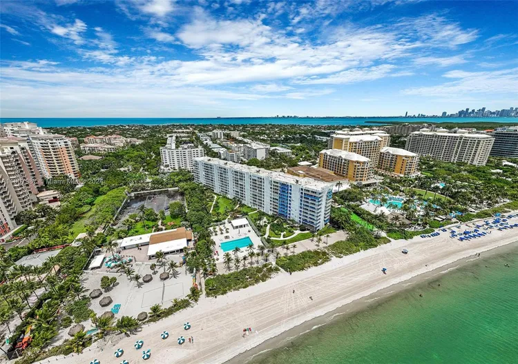 Sands of Key Biscayne #4C image #35