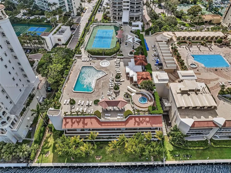 The Landmark #1904 image #37