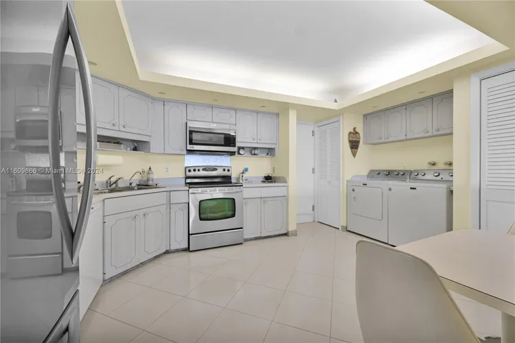 The Galleon #1808 image #26