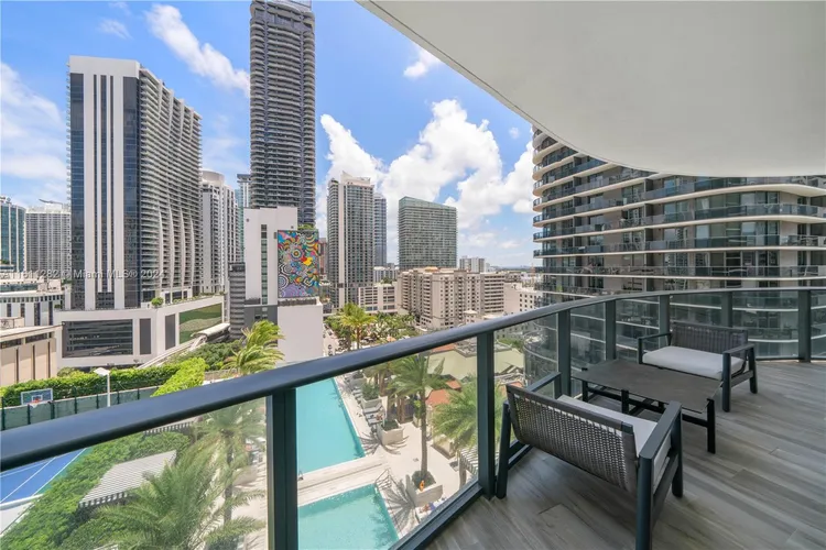 SLS Lux Brickell #1401 image #23