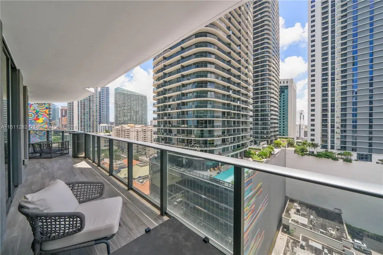 SLS Lux Brickell #1401 image #26