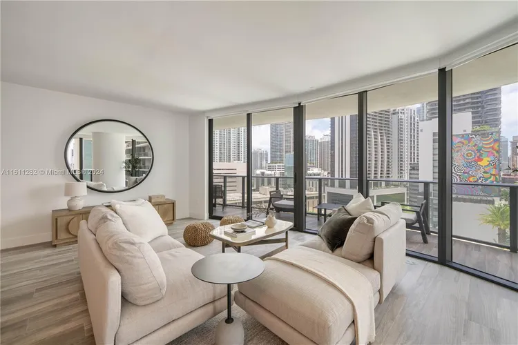 SLS Lux Brickell #1401 image #6