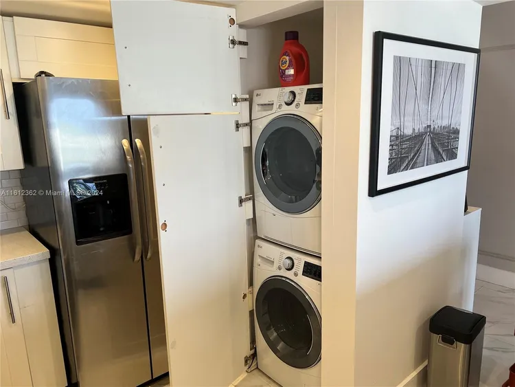 Grand View Palace #411-1 image #14