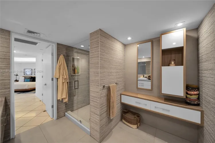 Portsview at the Waterways #813 image #27