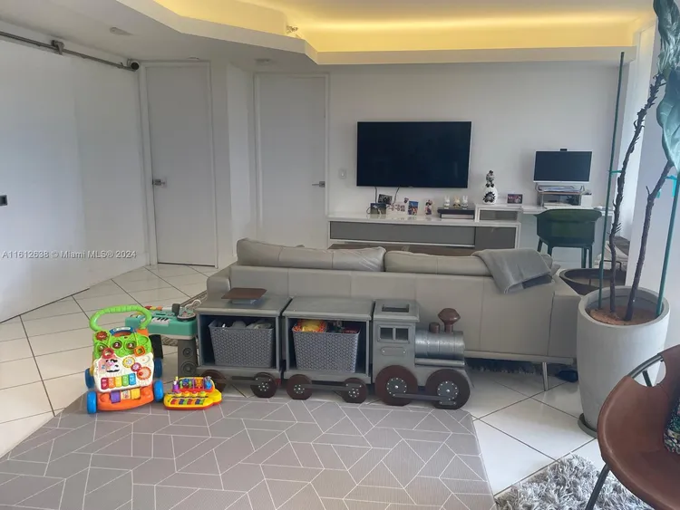 Portsview at the Waterways #813 image #8