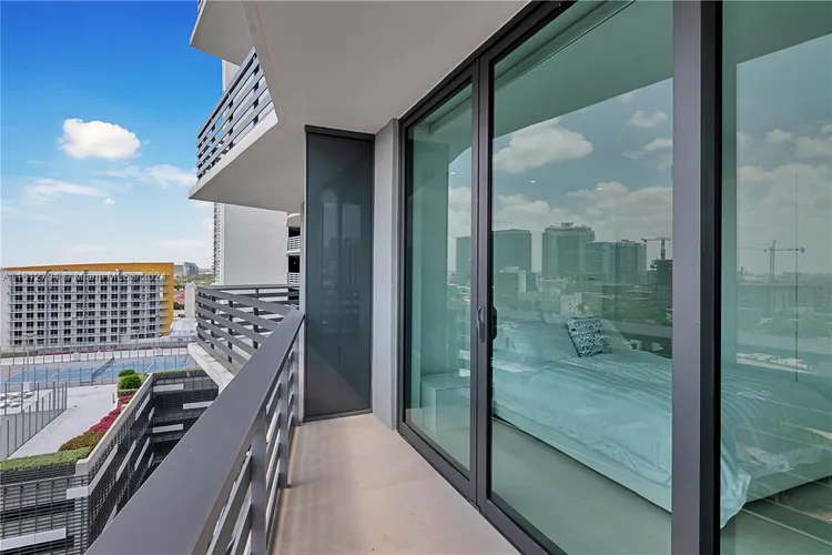 Icon Bay #1208 image #20