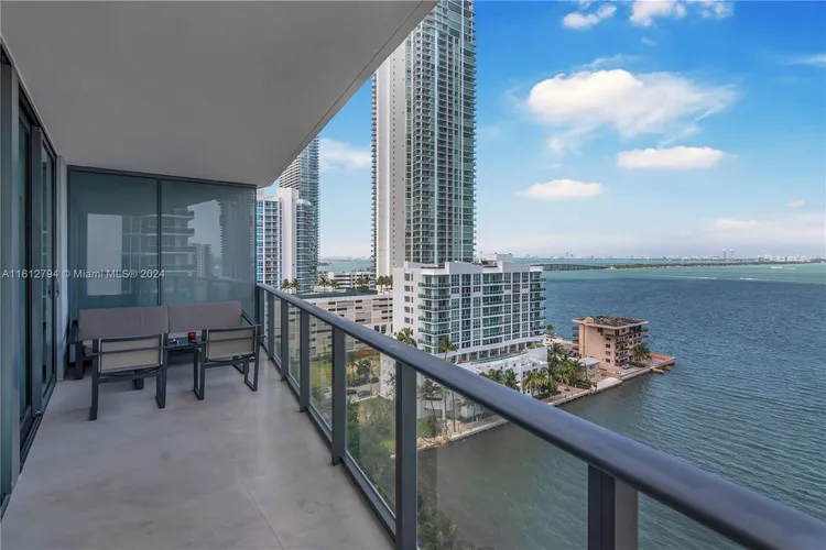 Icon Bay #1208 image #8