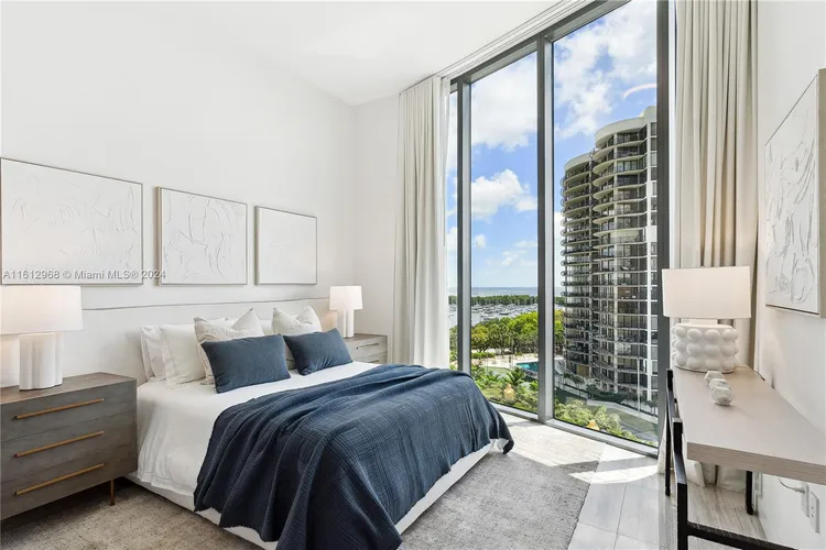 Two Park Grove #7A image #24