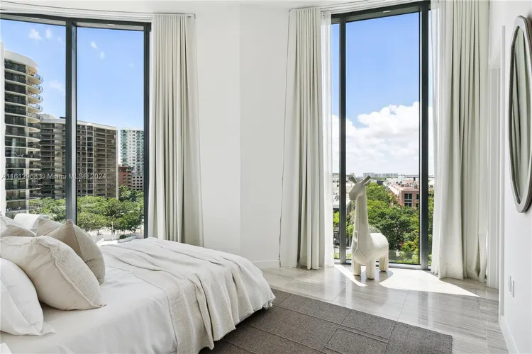 Two Park Grove #7A image #26