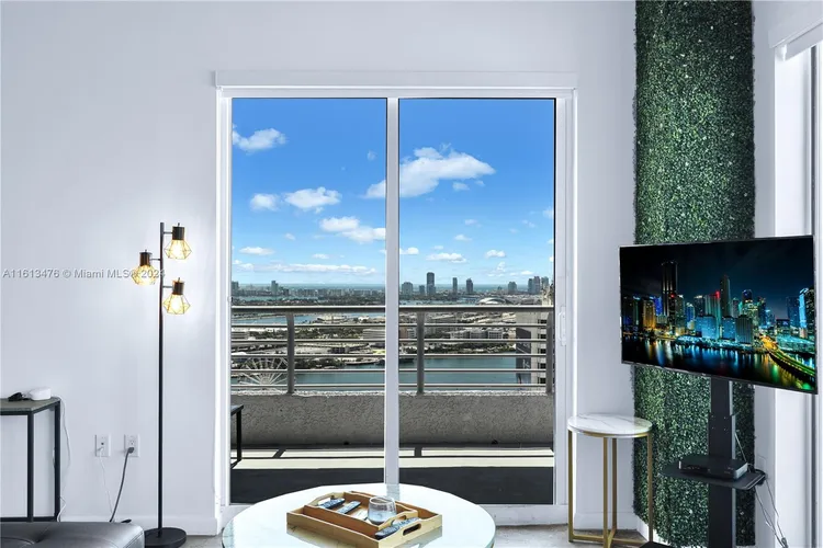 Loft Downtown II #3402 image #6