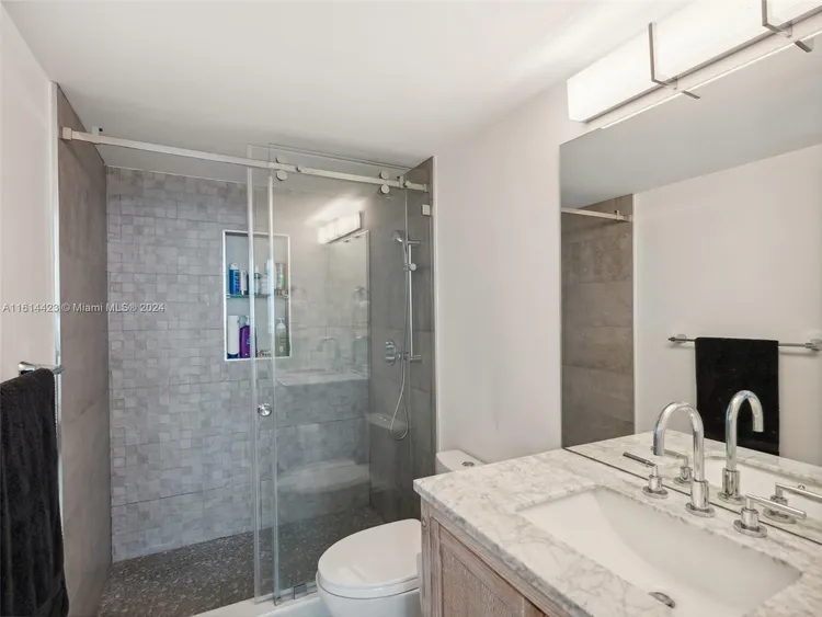 St Louis Condo #2204 image #13