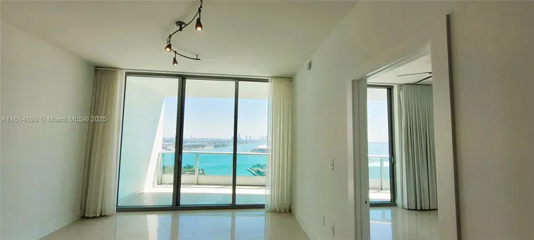 900 Biscayne Bay #2503 image #12