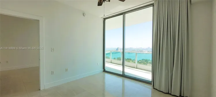 900 Biscayne Bay #2503 image #23