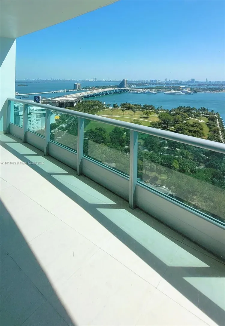 900 Biscayne Bay #2503 image #37