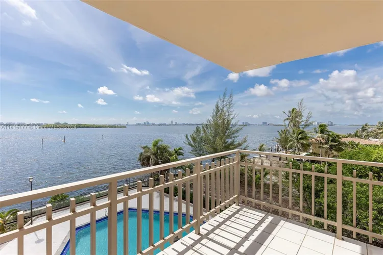 Jockey Club III #357 image #10