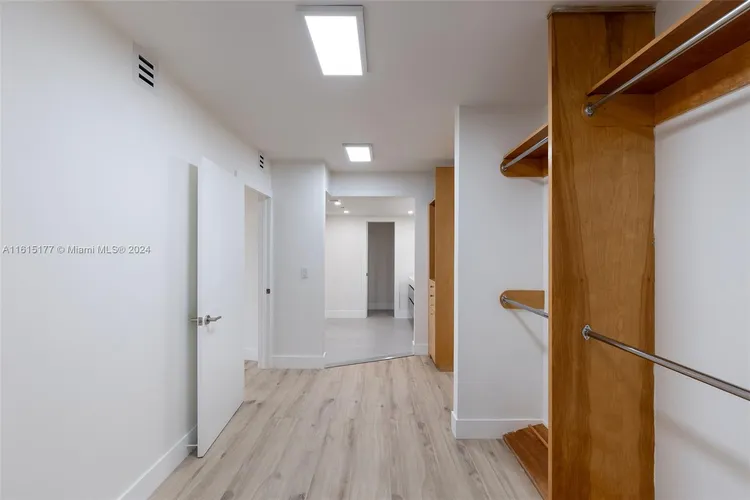 Jockey Club III #357 image #16