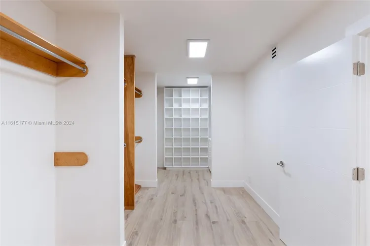 Jockey Club III #357 image #17