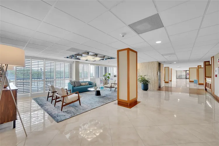 The Corinthian #17B image #55