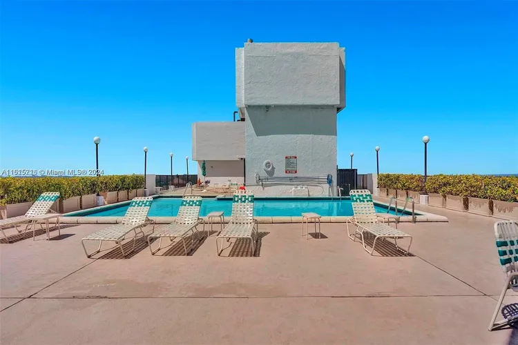 The Corinthian #17B image #62